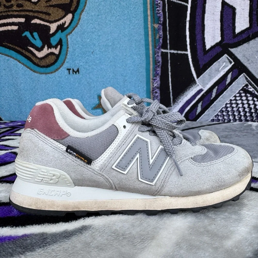 Size M6/W7.5 - New Balance 574 U574KBR Mens‎ Gray Suede Sneakers